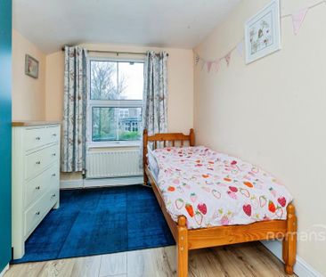 3 bedroom terraced house to rent - Photo 6