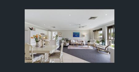 Spacious Living with Room for Everything in Paxton - Photo 3