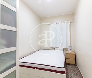 Apartment for rent on Calle Aragó - Photo 1