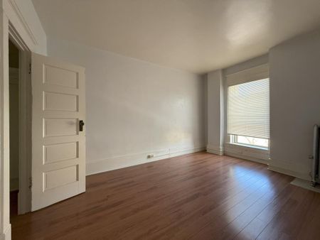 2175 Robinson St., Regina, Saskatchewan, S4T 2P8 - Photo 4