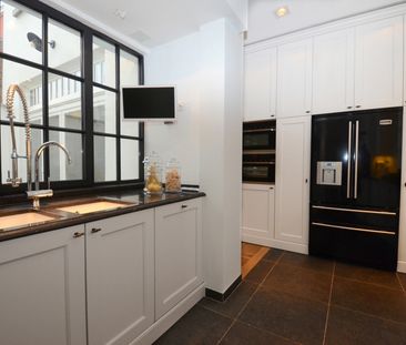 Exceptional house - for rent - Photo 2