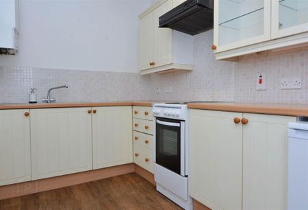 16 Holland Drive, Ballyhackamore, Belfast, BT5 6EH - Photo 5