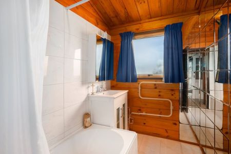 7 Tweed Road, Papakowhai - Photo 4