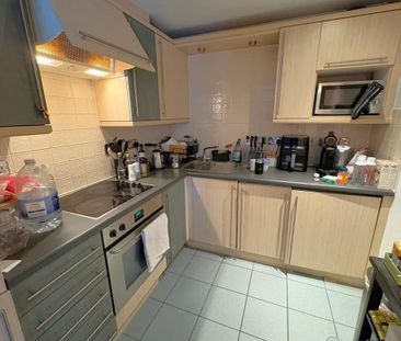 1 bedroom flat to rent - Photo 4