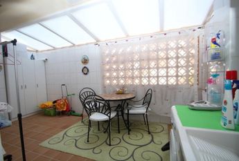 Apartamento bajo en Dehesa de Campoamor.