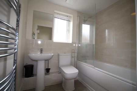 2 bedroom apartment to rent - Photo 5