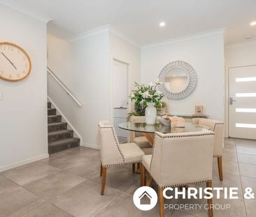 Modern Four Bedroom Townhome with Luxury Finishes - Photo 3