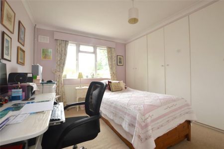 2 bedroom maisonette to rent - Photo 5