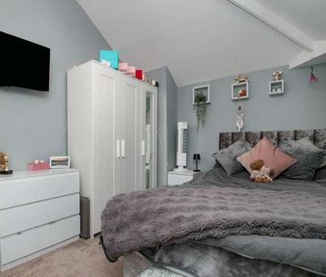 Ingle Avenue, Morley, LS27 - Photo 3