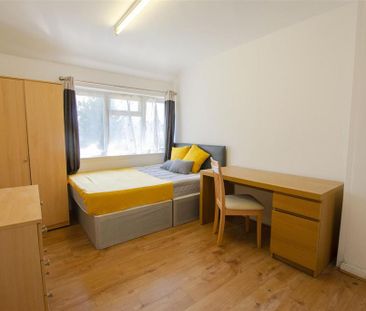 4 bedroom house to rent - Photo 6