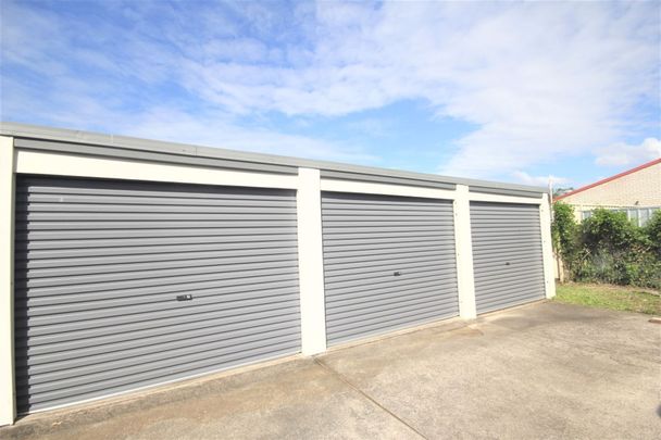 One Bedroom Unit in Prime Central Location - Photo 1