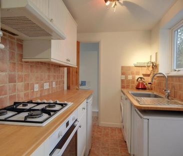 2 bedroom terraced house to rent - Photo 5