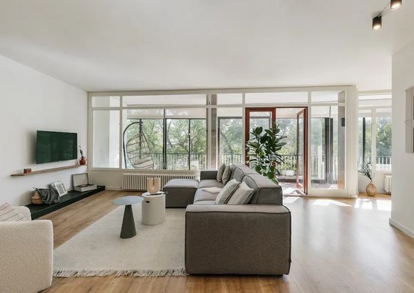 Ronda del General Mitre, Barcelona, Catalonia 08022