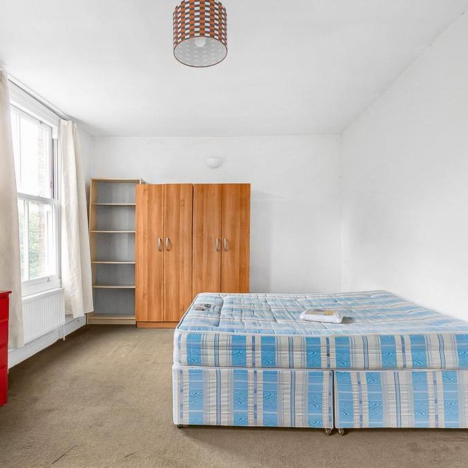 3 bedroom maisonette to rent - Photo 1