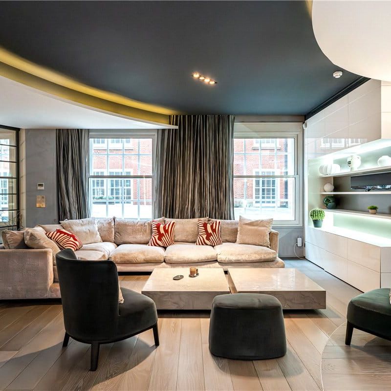 Sophisticated Four-Bedroom Apartment in a Stunning Victorian Building with 24-Hour Concierge, Adjacent to Hyde Park. - Photo 1