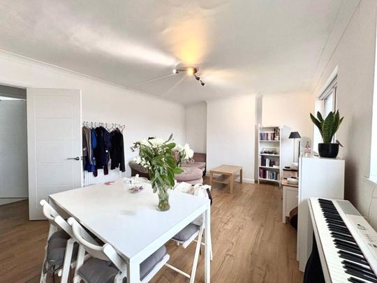 3 bedroom maisonette to rent - Photo 1