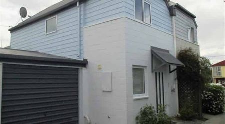 Sunny Two-Level Unit with Private Courtyard - Photo 5