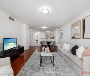 North-Facing Pyrmont Retreat with Ducted A/C and Resort-Style Ameni... - Photo 5