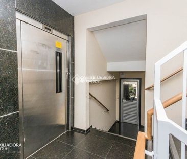 Apartamento com 2 quartos e 70m² para alugar em Itacorubi, Florianó... - Foto 6