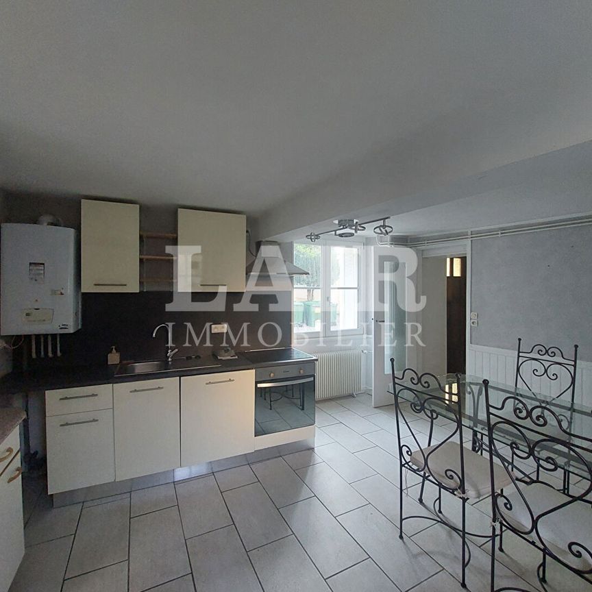 Maison Alencon 2 pièce(s) 65 m2 - référence : 14170 - Photo 1