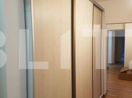 Apartament 4 camere, decomandate, 92 mp, zona OMV Marasti - Fotografie 2
