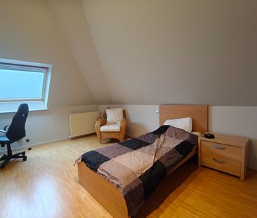 Dakappartement te huur in Lokeren - Photo 5