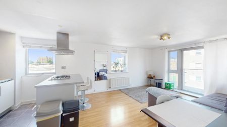 2 bedroom apartment to rent - Photo 3