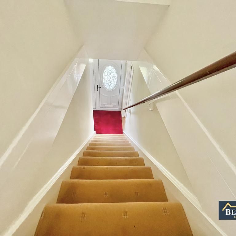 4 bedroom terraced house to rent - Photo 1