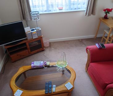 2 bedroom apartment to rent - Photo 6