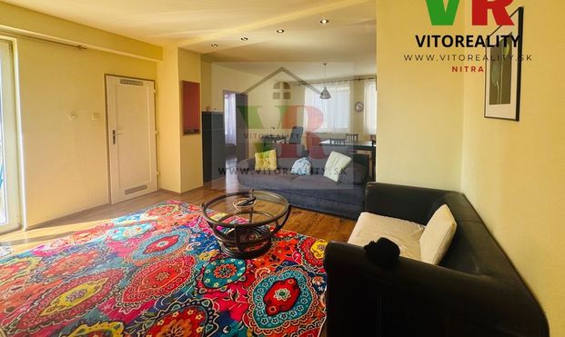 2-izbový byt prenájom v centre mesta 80m2 piaristická ulica - Fotografia 1