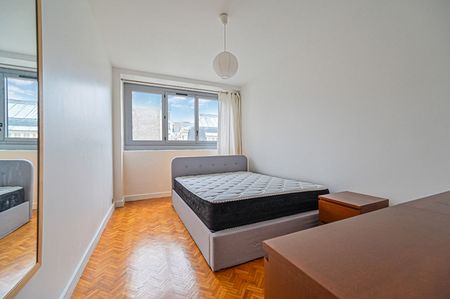 Location appartement 4 pièces, 80.00m², Paris 16 - Photo 5