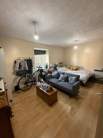 Studio Flat, Elmore Close, HA0 - Photo 5