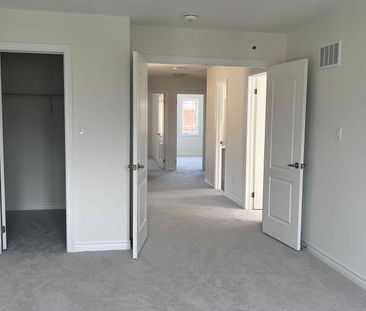 For Lease - 25 HUNTSWORTH Avenue, Thorold, Ontario - Photo 2