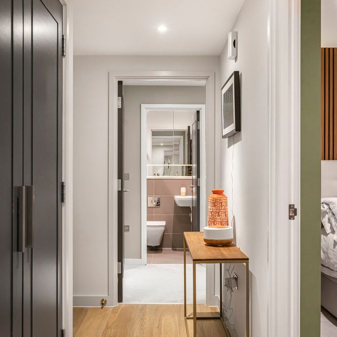 Long Lane, London, SE1 4BS - Photo 1
