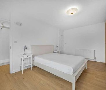 West Heath Avenue, London, NW11 - Photo 4