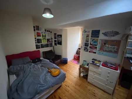 5 bedroom private hall to rent - Photo 4