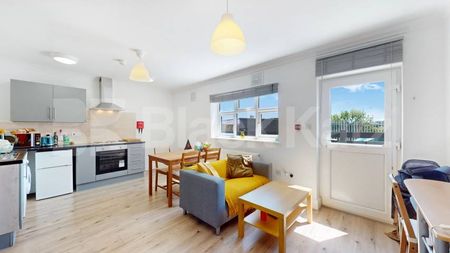 Burnley Road, London, NW10 - Photo 3