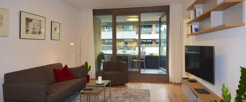 Hochwertige 2-Zimmer-Wohnung in Pankow, möbliert - Photo 1
