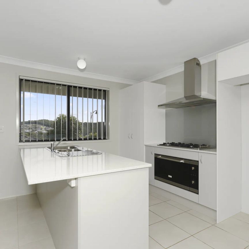 16 Raleigh Street, Cameron Park. - Photo 1