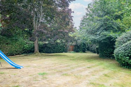 5 bedroom detached house to rent - Photo 5