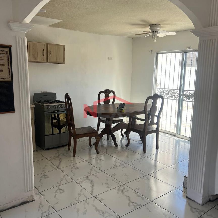CASA EN RENTA EN CERRADA CAGLIARI - Foto 1