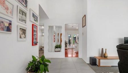 Melton West - Photo 3