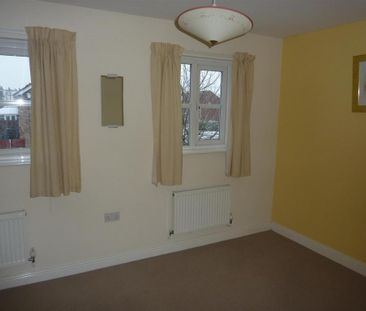 2 bedroom townhouse to rent - Photo 1