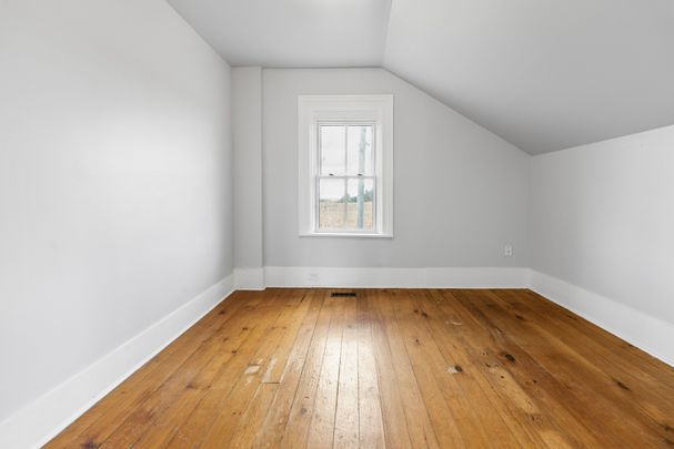 For Lease - 94 Hillhead Road, Kawartha Lakes, Ontario - Photo 1