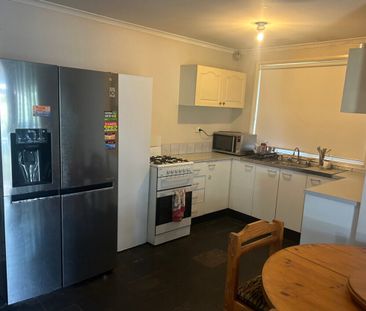 Claremont Meadows - Photo 5