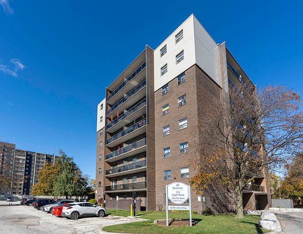 Claire Oak Apartments | 255 Capel street, Sarnia - Photo 1