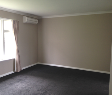 17b Bradshaw Terrace, Riccarton - Photo 3