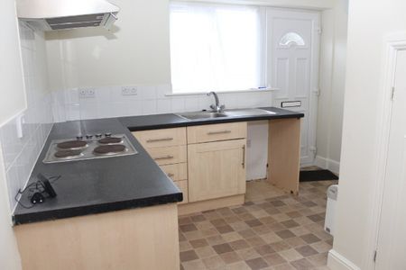 Main Road, Boughton, New Ollerton, Nottinghamshire, NG22 - Photo 4