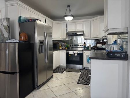 For Lease - 28 Garcia 2nd-C Street, Markham, Ontario - Photo 3