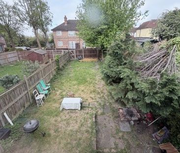 2 Bed Terraced House, Sunny Wa, N12 - Photo 1